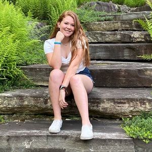 Meet your Posher, Kendall